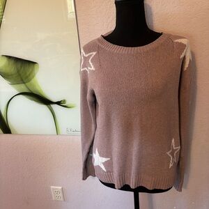 Women’s star sweater size small